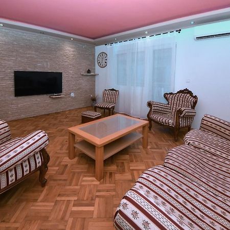 Family Apartment Sara Zadar Bagian luar foto